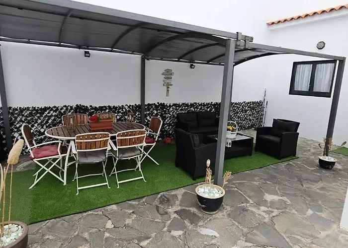 Casa V Del Pino Vakantiehuis Teror